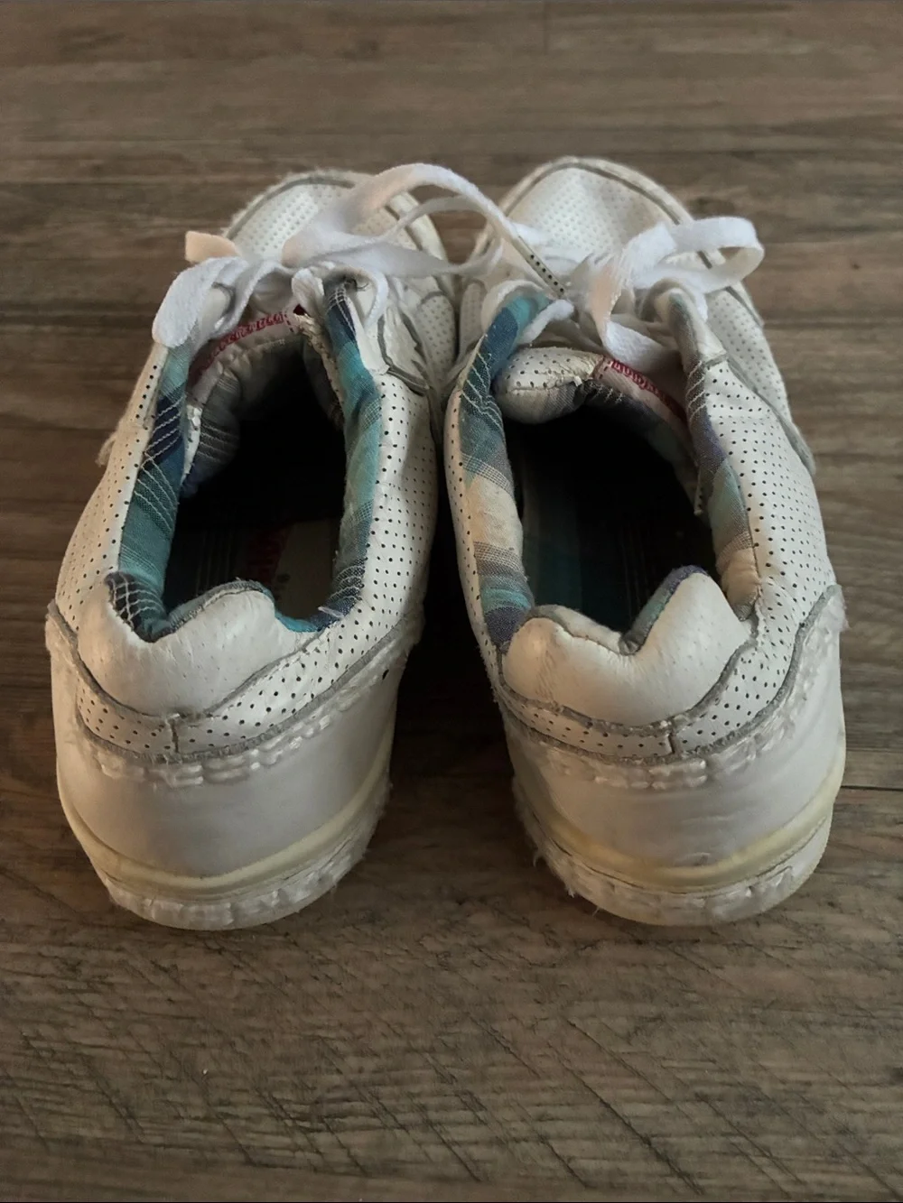 Men’s True Religion Sneakers